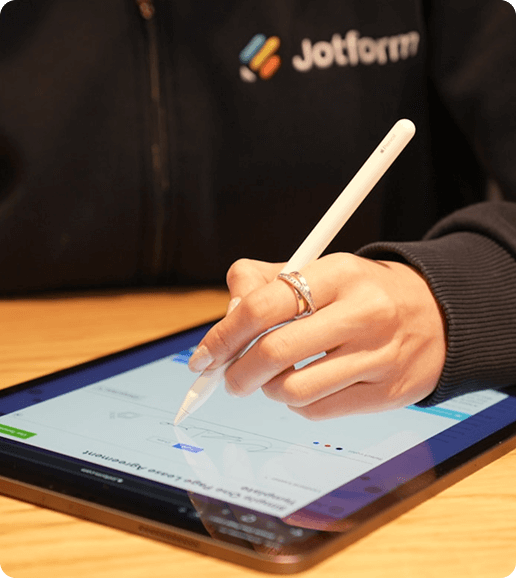 حلول توقيع المستندات